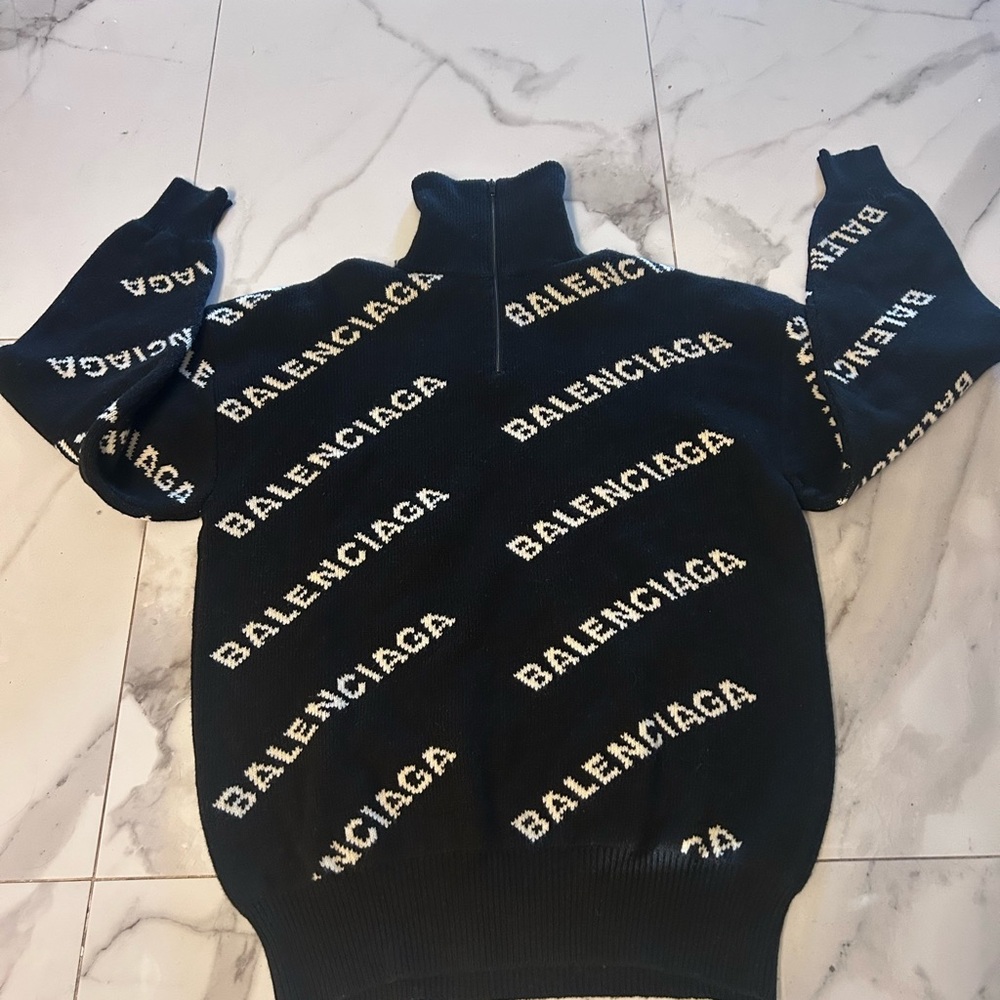 Balenciaga Black Knit Zip-Up Logo Sweater - Picture 2 of 10